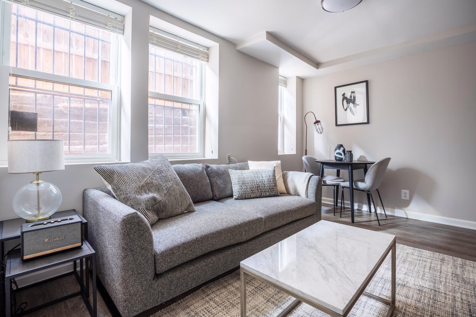 One Bedroom Apartment - image 1