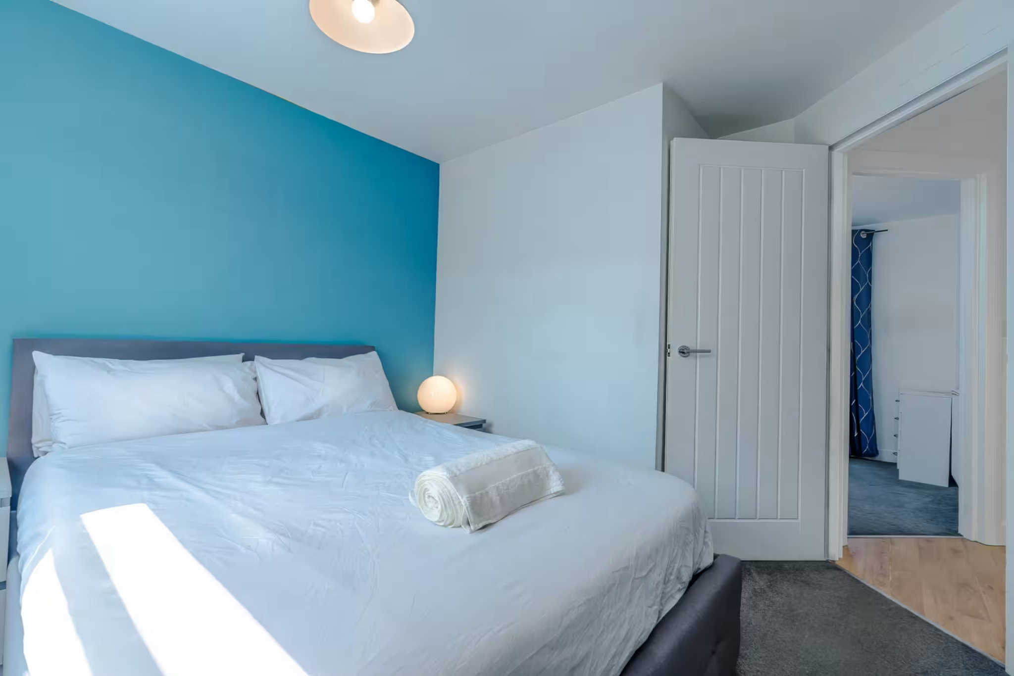 Ludgershall Apartment detail view 2