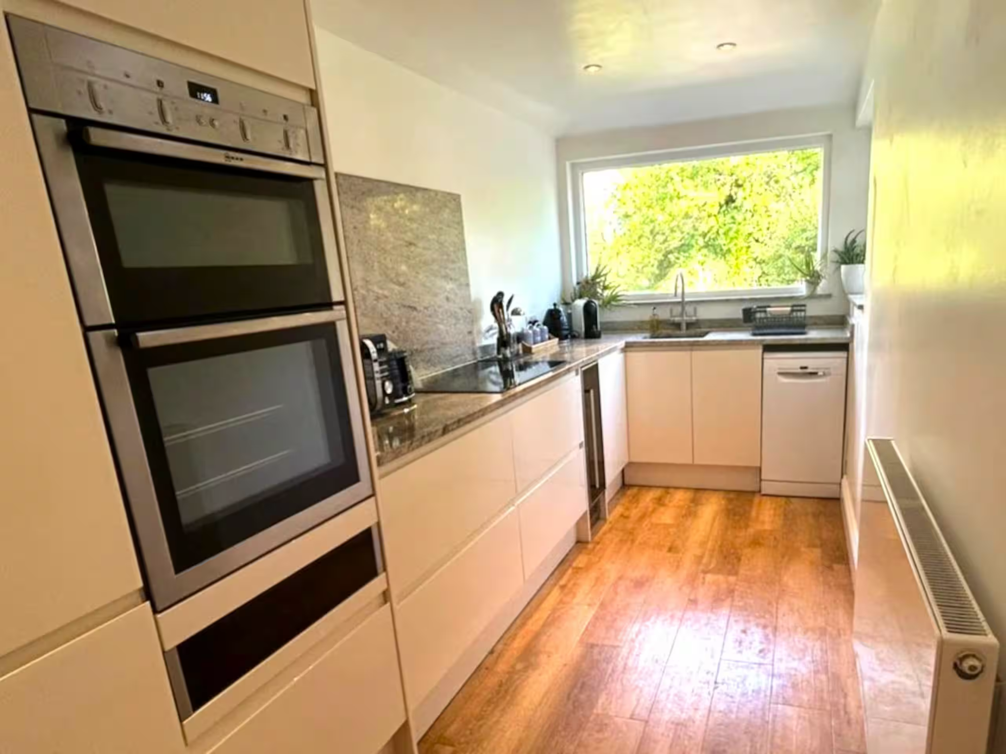 Two Bedroom - image 4